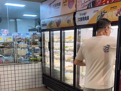 -牛小嫩串串火锅(老国贸总店)