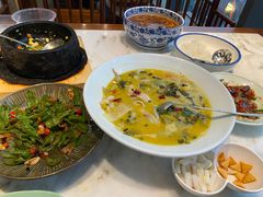 -大城小院饭店(博隆广场虹桥店)