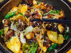 -老钟家烤羊排·敦伊阁清真餐厅胡羊焖饼