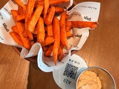酸梅红薯薯条配青柠酸奶酱-gaga(北京新中关购物中心店)