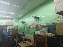 -红帽小馆(向阳路店)