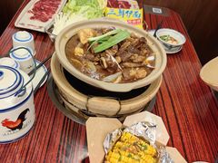 -沙胆彪炭炉牛杂煲(上海日月光广场店)