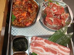 -明洞阿姨·韩式酱蟹烤肉·创意料理(望京1988创始店)