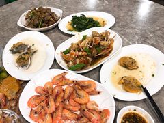 -四川小胡子海鲜(丁村万人海鲜广场店)