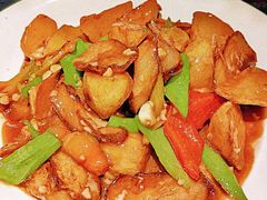 -红东阁东北菜烤肉酒馆(CROSS万象汇店)