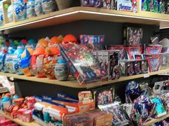 -九木杂物社(领展购物广场中关村店)