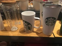 -星巴克(广州百信广场东区店)
