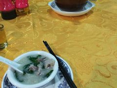 猪杂粥-长坦新鲜猪什夜宵广场