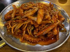 炒鱿鱼-包装马车·韩国料理·포장마차