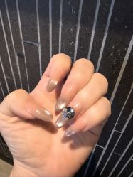 -瞧·享轻奢美甲美睫