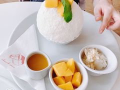 芒果雪冰-Cheevit Cheeva(Sirimangkalajarn)