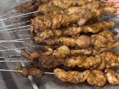 -酒宝荡烧烤(长航局江大路住宅小区店)