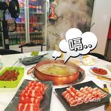 西安交大门口的铜锅涮肉！高材生的爱！