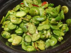 香煎葱油蚕豆-恭喜上堓砂锅焗·海鲜大排档(闵行龙湖店)