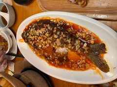 -莲餐厅·湖北菜·潜江小龙虾店(愚园路店)