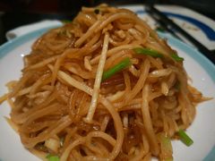 酸萝卜炒粉-满园烤鸭·春饼(沈北万达店)