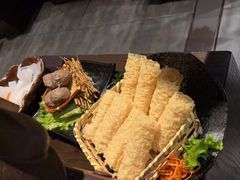 -湊湊火锅·茶憩(新中关购物中心店)
