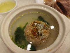 蟹粉狮子头-怡园饭店-餐厅(四望亭店)