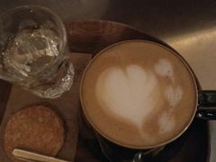 本地椒香酸辣汤锅-良木缘咖啡西餐(蜀汉路店)