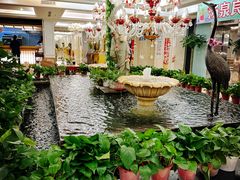 -汤泉良子.足疗按摩.SPA(中关村店)