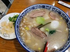 -凤齐羊肉烩面馆