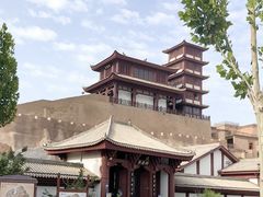 -艾提尕尔清真寺