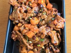 -包整·丝娃娃(一览甲秀楼风景店)