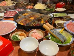 -周小明火锅(黑金冠社区店)