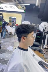 -藤野造型•烫染专业店