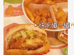 -麦当劳(杭州西湖银泰百货店)