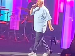 -大连体育中心体育馆