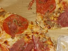 -城市大道红炉披萨烘焙坊