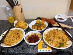 小土豆-黑白电视长沙小吃(美林M·LIVE天地东座店)