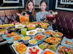 -依呀呀ktv烧烤小串(中山西路店)