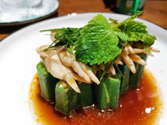 秋葵海蛏-东来菜馆•手抓海鲜家常菜•海鲜锅贴(鸽子窝店)