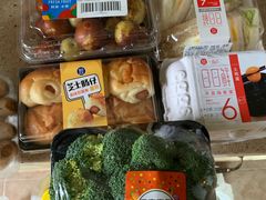 -盒马鲜生(丁香国际店)