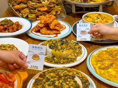 -东来菜馆•手抓海鲜家常菜•海鲜锅贴(鸽子窝店)