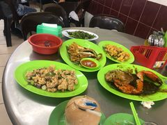 -明记烧鱼美味店