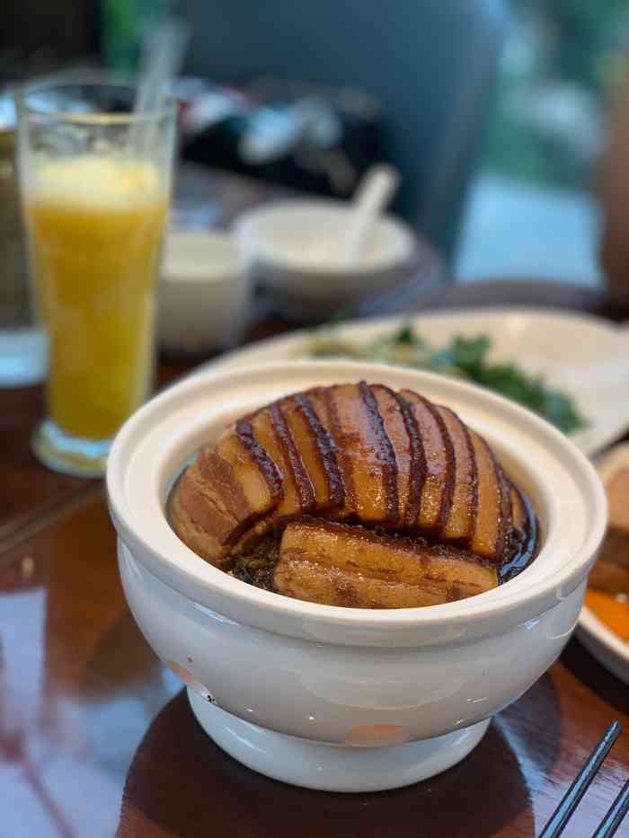 眉州东坡(王府井店)-"是部门聚会去的他家,这回吃的菜品多,不错.