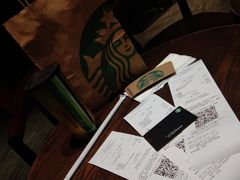 -星巴克臻选(南京金茂览秀城店)