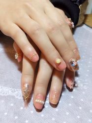 -睫乐园•睫公馆•美睫美甲沙龙