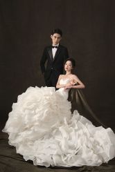 -雪中彩影婚纱摄影·微光艺术中心