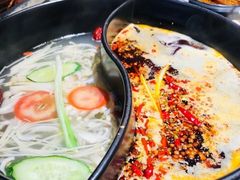 -钢管厂五区小郡肝串串香(滨江店)