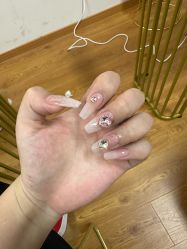 -尤米一站式美甲美睫