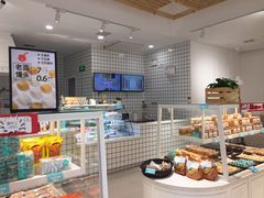 面包甜点陈列柜-罗莎蛋糕(松雅湖店)