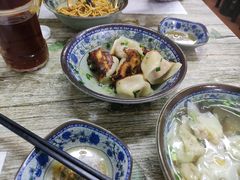 -无名氏宵夜小摊(祝家三姐妹馄饨店)