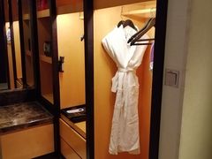 -青岛海尔洲际酒店