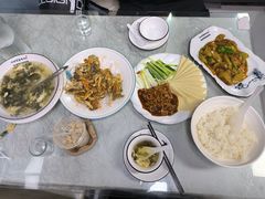-福园东北菜饺子铁锅炖