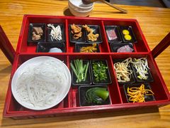 -勺子米线·云南传统小吃市集(四方街店)