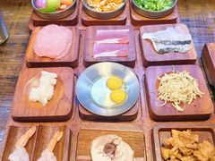 -银米·云南传统过桥米线(双廊黑金冠店)